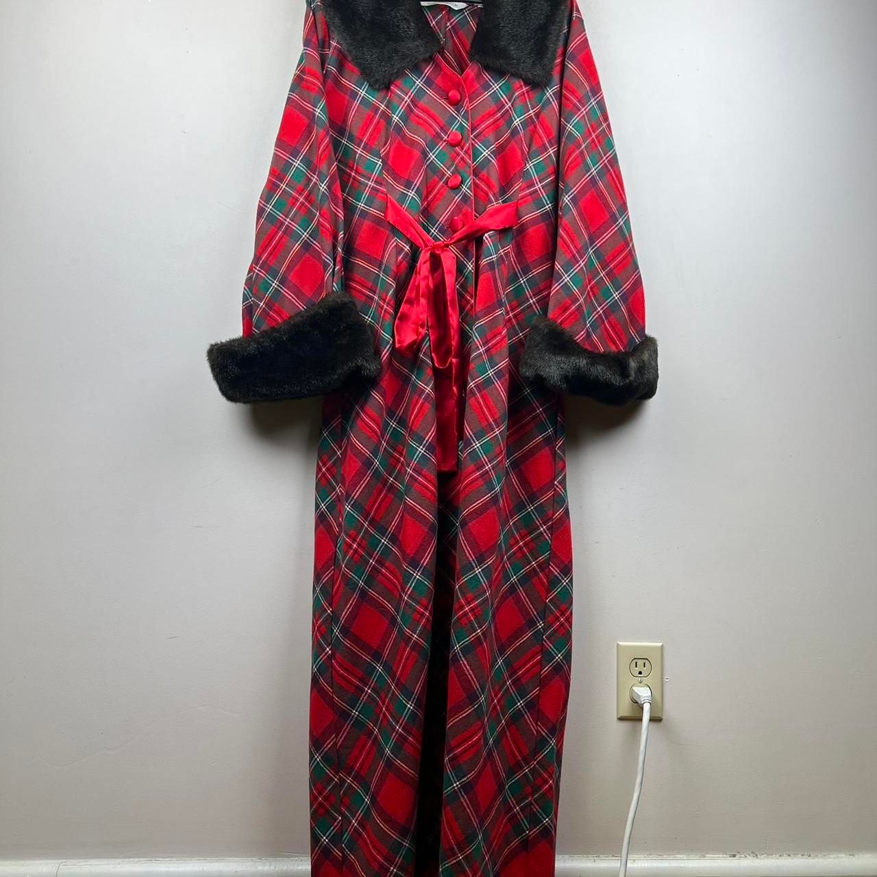 Victoria's Secret Red Plaid Maxi Robe With Faux Fur Trim And Tie Waist Size M